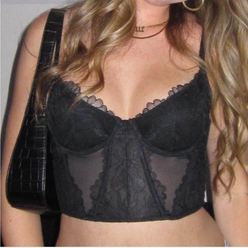Hollister gilly hicks black lace bustier corset top